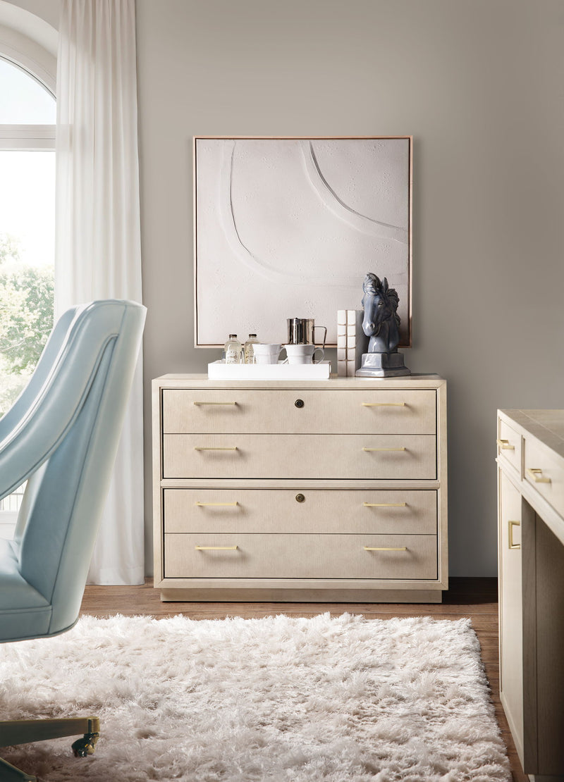 EC - Meira Executive Swivel Tilt Chair
