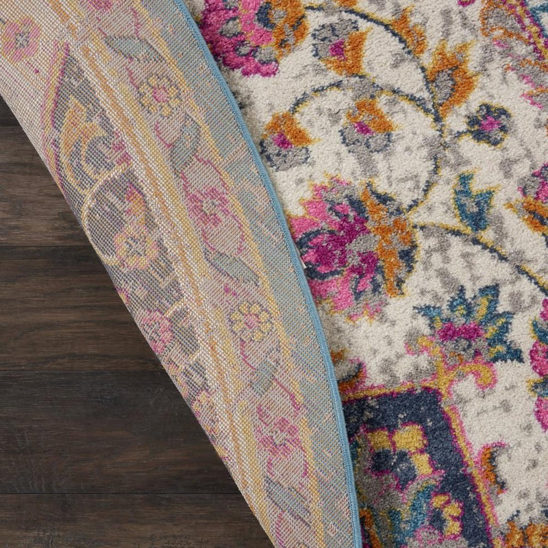 4' X 6' Ivory And Blue Medallion Area Rug