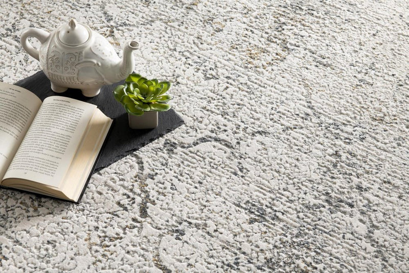 4' X 6' Gray and Ivory Abstract Power Loom Area Rug