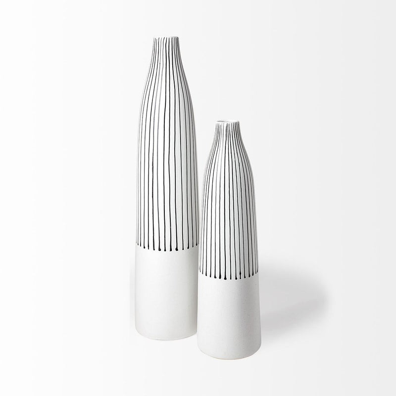 18" Black And White Abstract Cylinder Ceramic Table Vase