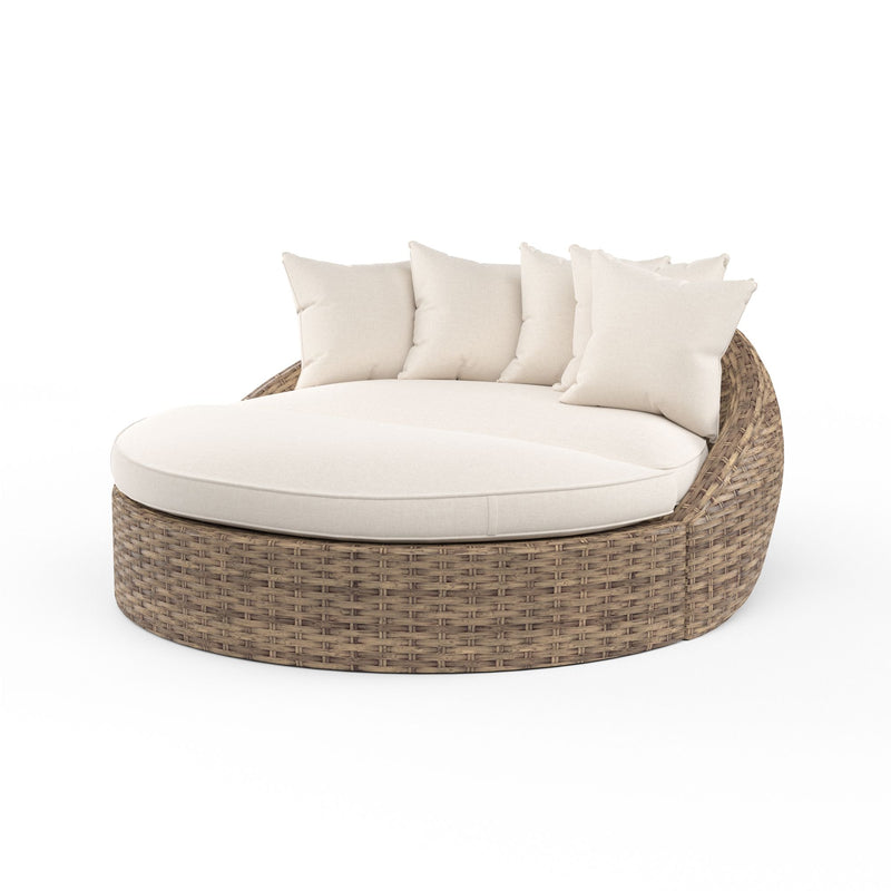 Havana - Round Daybed, With Self Welt - Canvas Flax / Dark Brown
