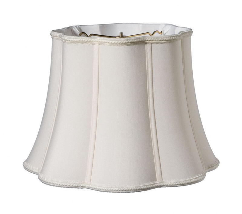12" Cream Melon Scallop Shantung Lampshade