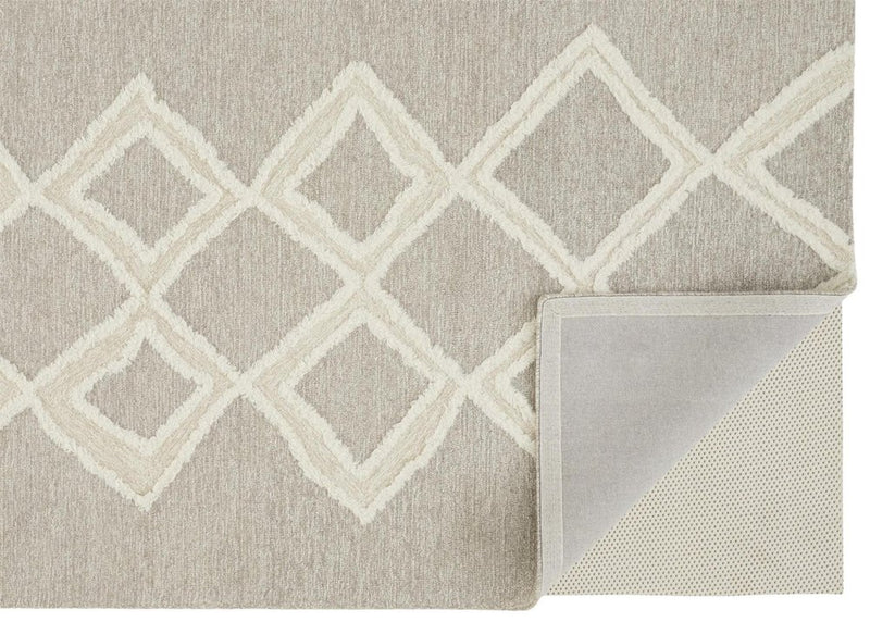 4' X 6' Gray And Ivory Wool Geometric Tufted Handmade Stain Resistant Area Rug