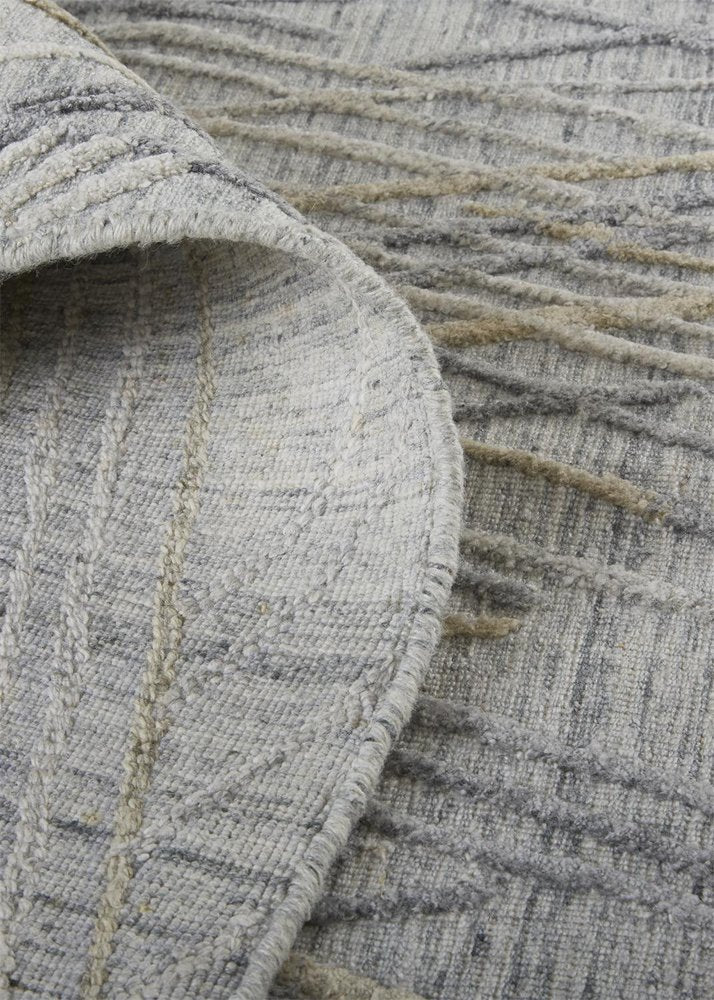 10' X 14' Gray And Ivory Abstract Hand Woven Area Rug