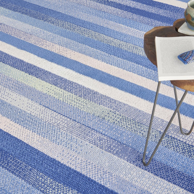 8' Ivory Tan and Blue Striped Round Rug