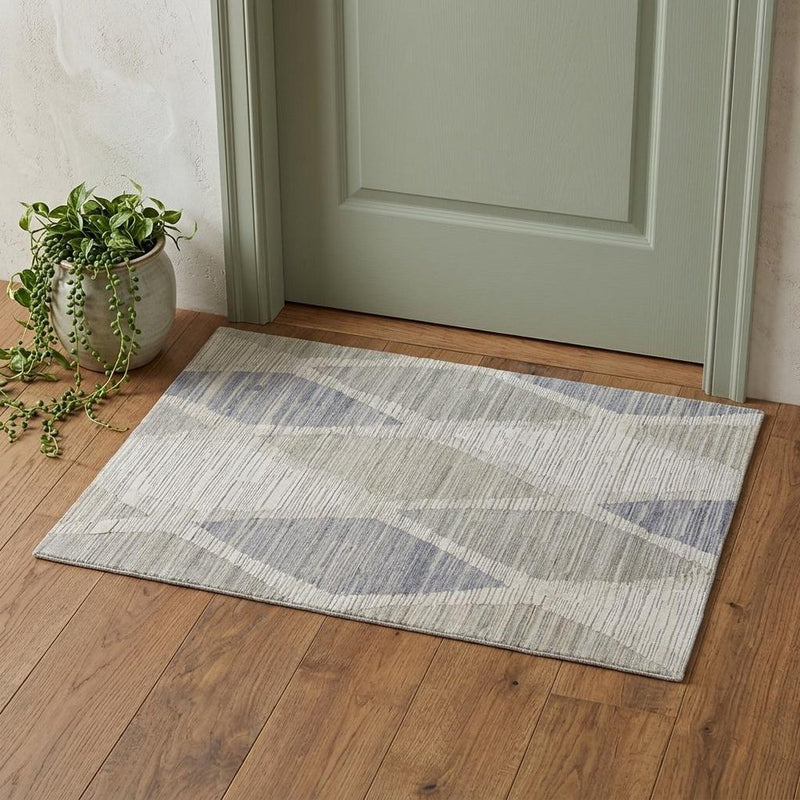 4' X 6' Ivory and Blue Geometric Hand Woven Area Rug