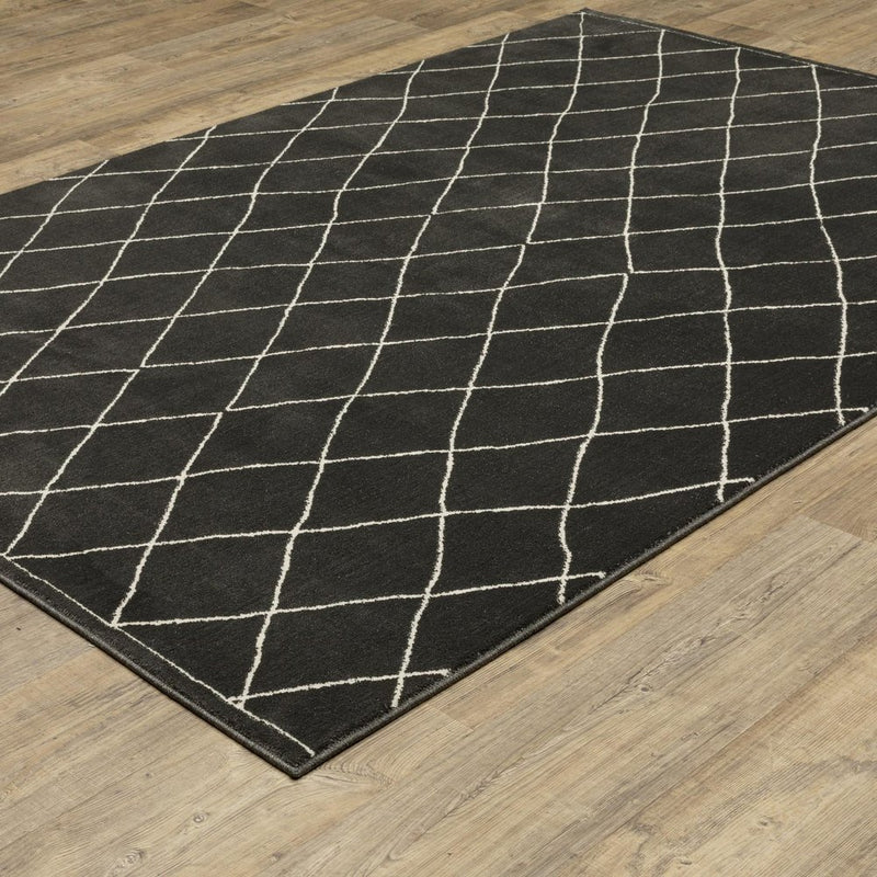 8' Charcoal And Ivory Trellis Runner Rug