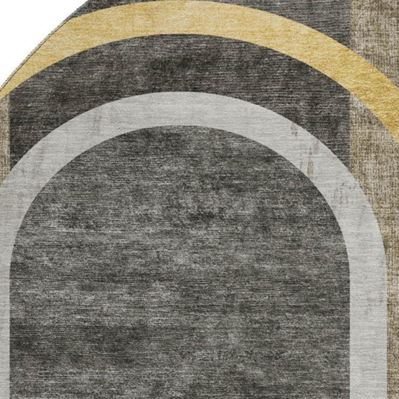 8' Taupe And Gold Geometric Washable Round Rug With UV Protection