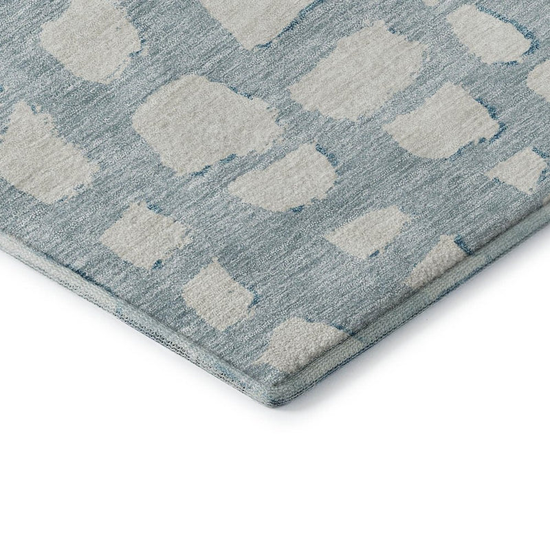 8' Sky Blue And Ivory Cobblestone Washable Round Rug With UV Protection