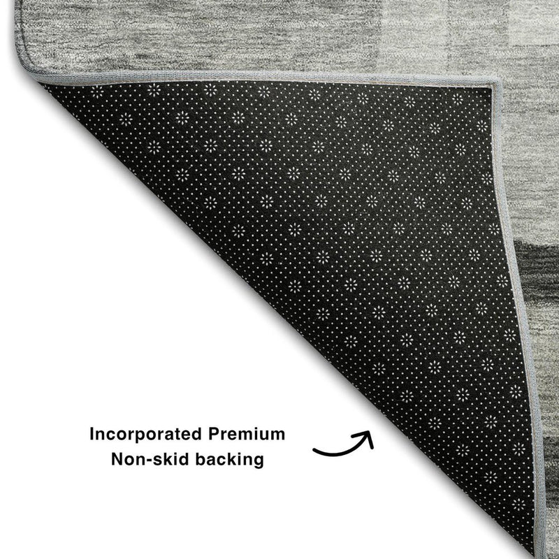 8' Gray And Silver Geometric Washable Round Rug With UV Protection