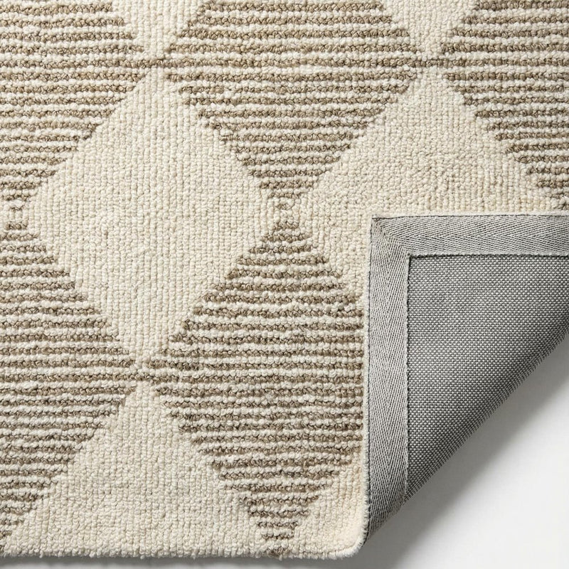 7' X 10' Brown And Beige Geometric Area Rug