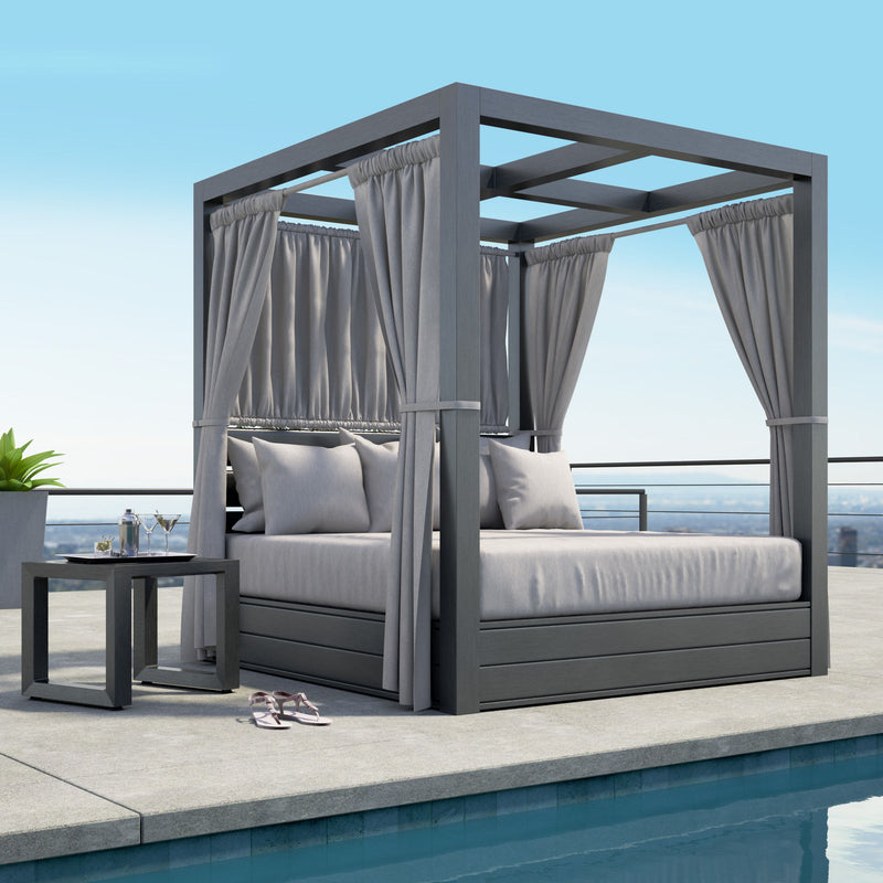 Redondo - Resort King Day Bed, No Welt - Cast Silver / Dark Gray