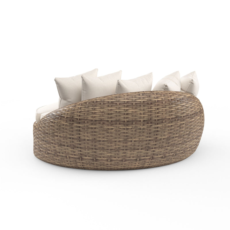Havana - Round Daybed, With Self Welt - Canvas Flax / Dark Brown